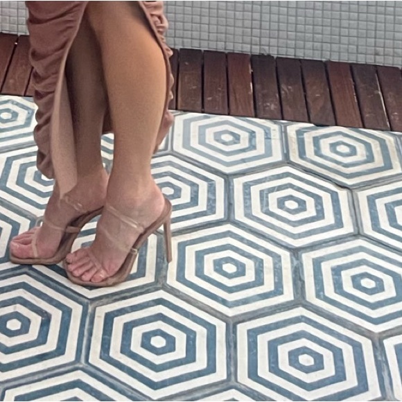 New Gracey Sandal in Clear Steve Madden size 8.5 - Picture 4 of 4